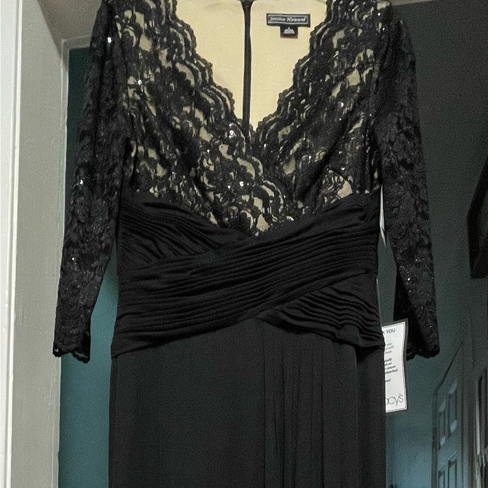 Jessica Howard Black Lace Sequined Gown